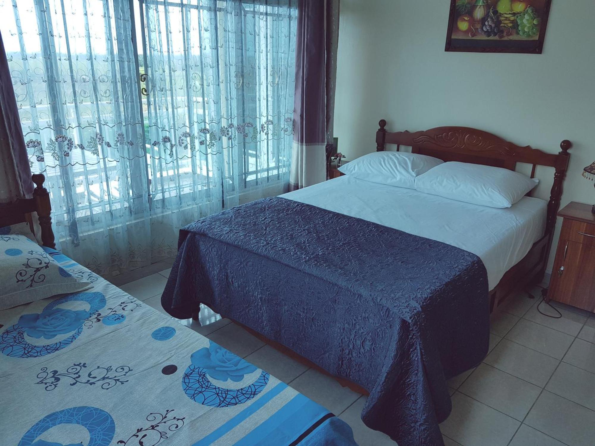 Luxor Residence Guesthouse Belle Mare Room photo