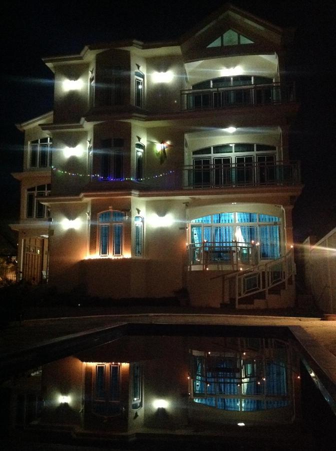 Luxor Residence Guesthouse Belle Mare Exterior photo